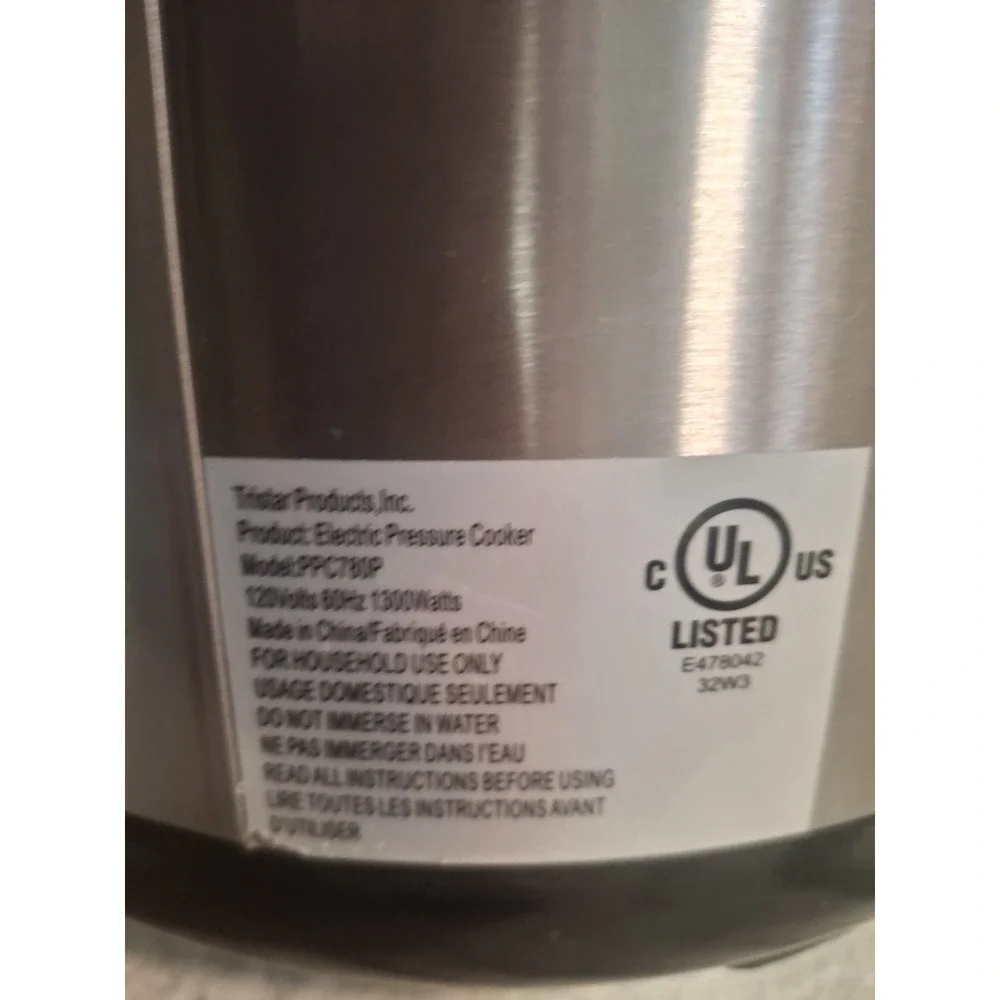 Power Cooker Plus 8 Quart Electric Pressure Cooker PPC780P Stainless Steel DENT